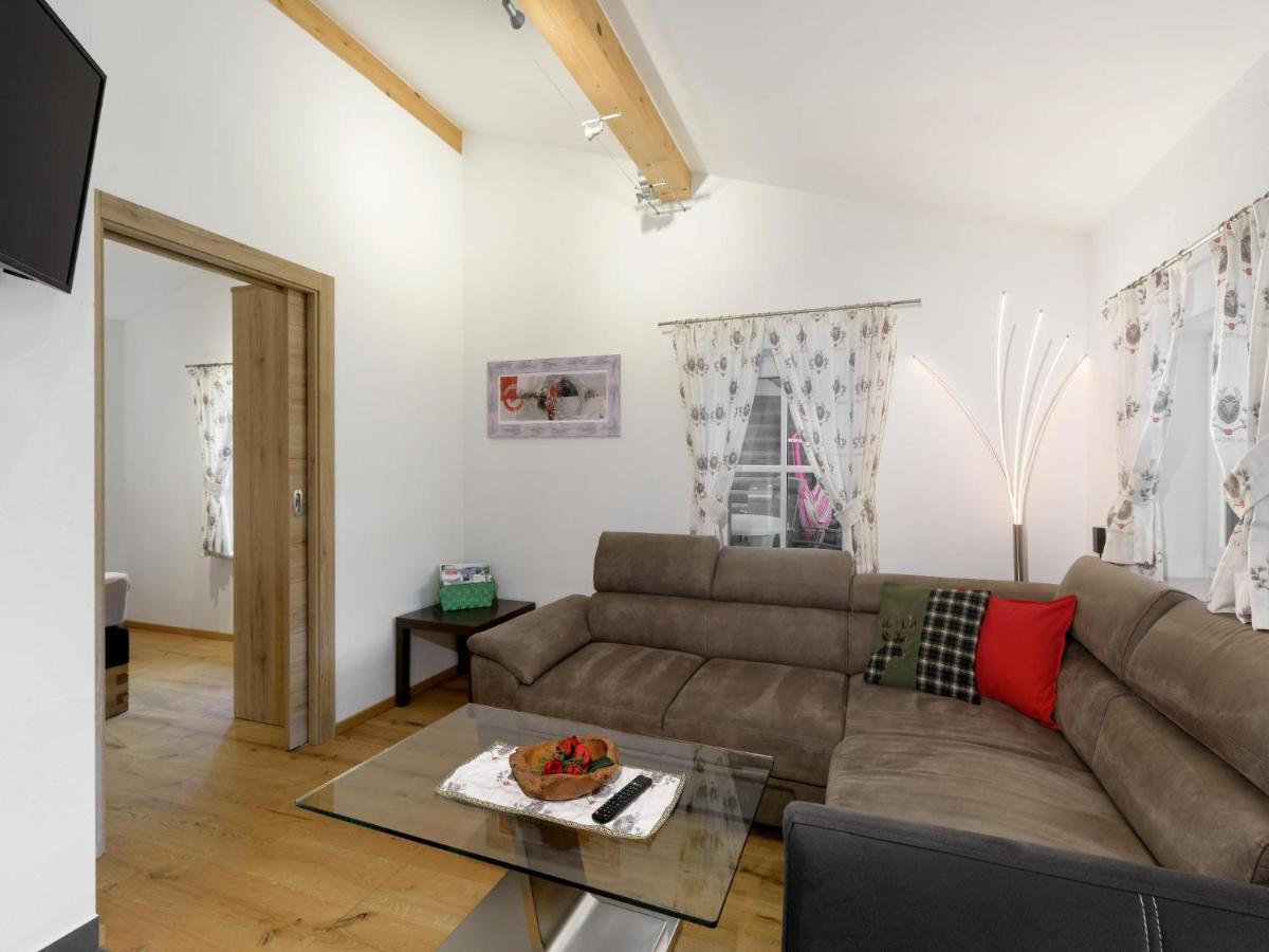 Chalet Windbach Σάαλμπαχ-Χίντεργκλεμ Εξωτερικό φωτογραφία